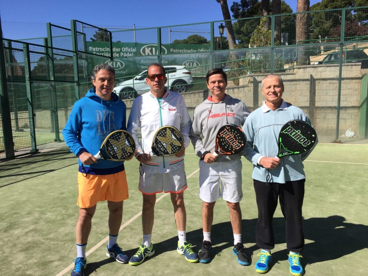 Charo Gracia y Mar Carnicero campeonas de Aragón de veteranos de padel